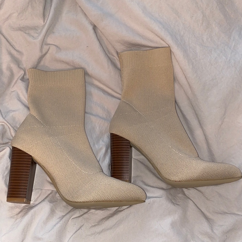 BRAND NEW booties